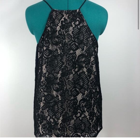 NWT loft black lace over tan tank top with small flaw - Picture 2 of 8
